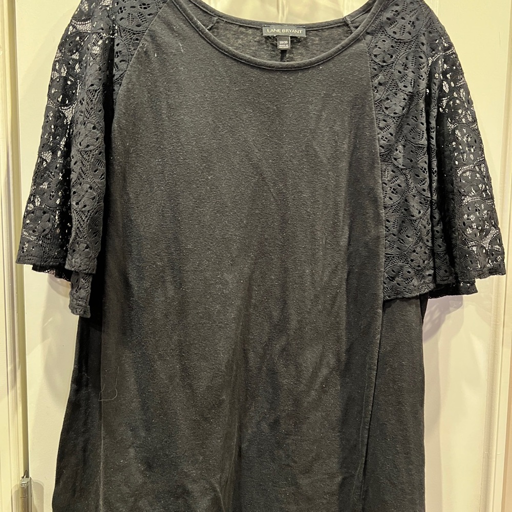 Lane Bryant Black Relaxed Blouse with Embellished Short Sleeves Sz 18/20 - Picture 3 of 4